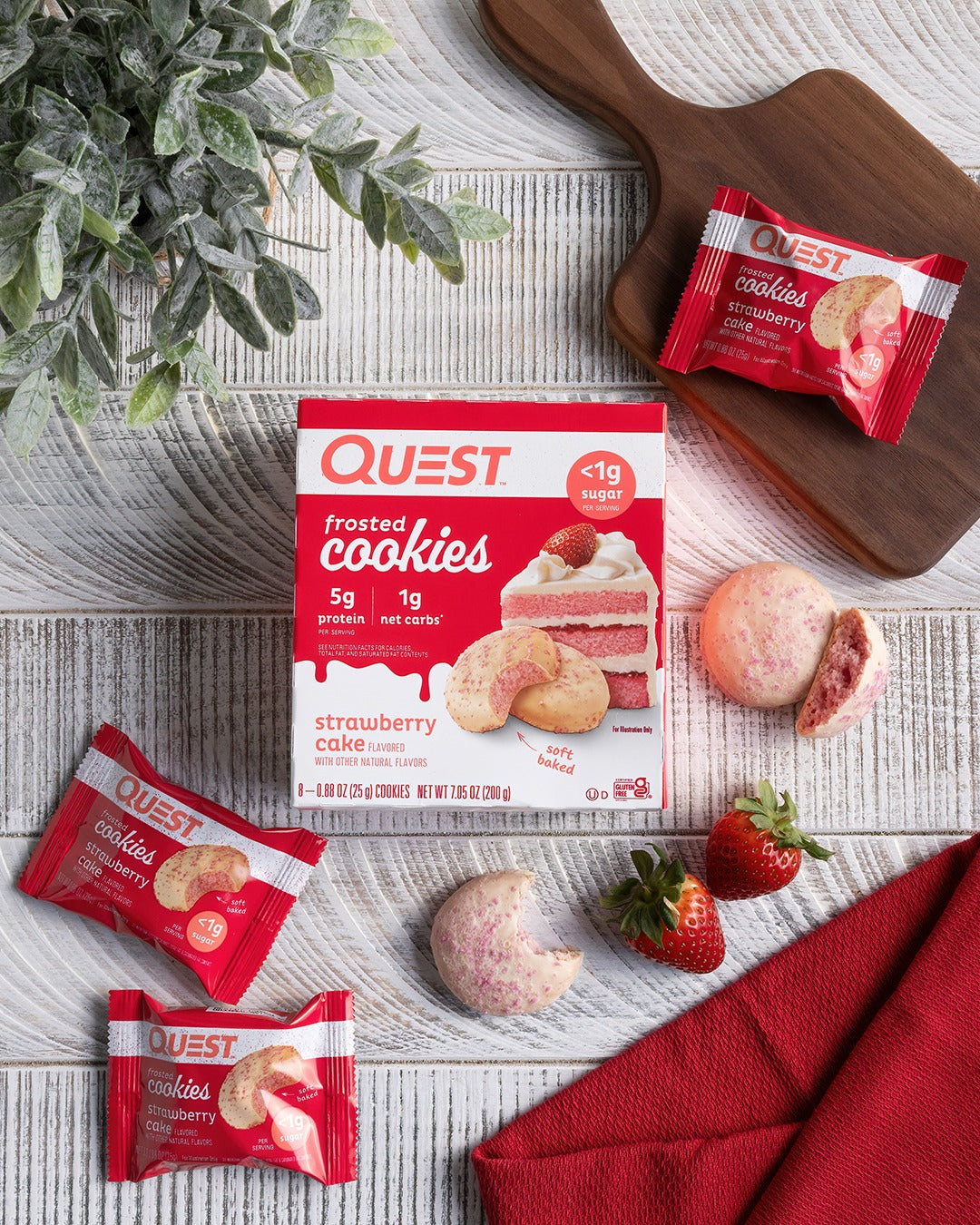 Quest Protein Frosted Cookie Strawberry Cake - 1 Box (8 Pieces)